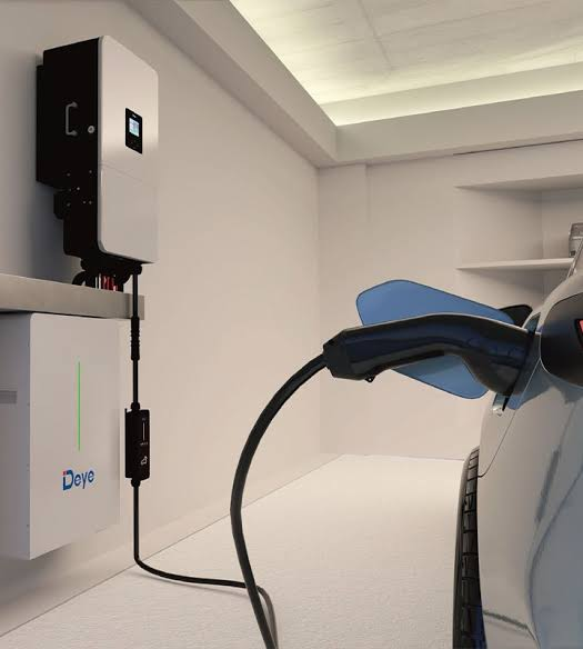 Deye Smart Wall Box AC-Charger - огляд і ціна Wallbox Ev